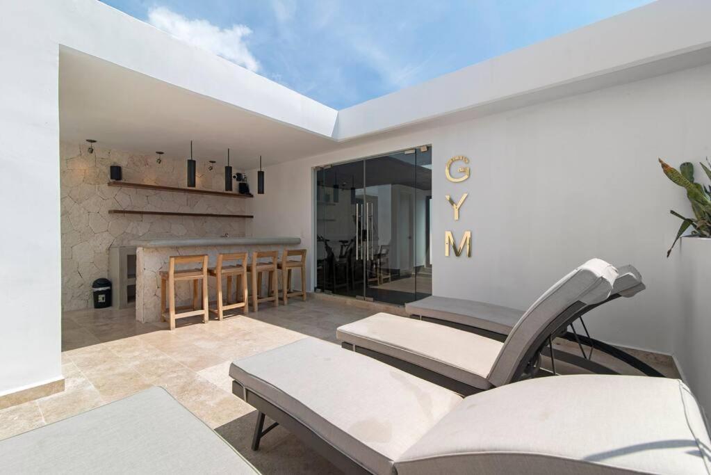 Private Pool1 Full Br 2sofabedsamenities Tulum